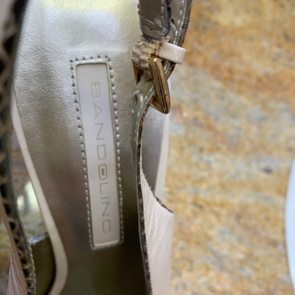Heels - Picture 4 of 5